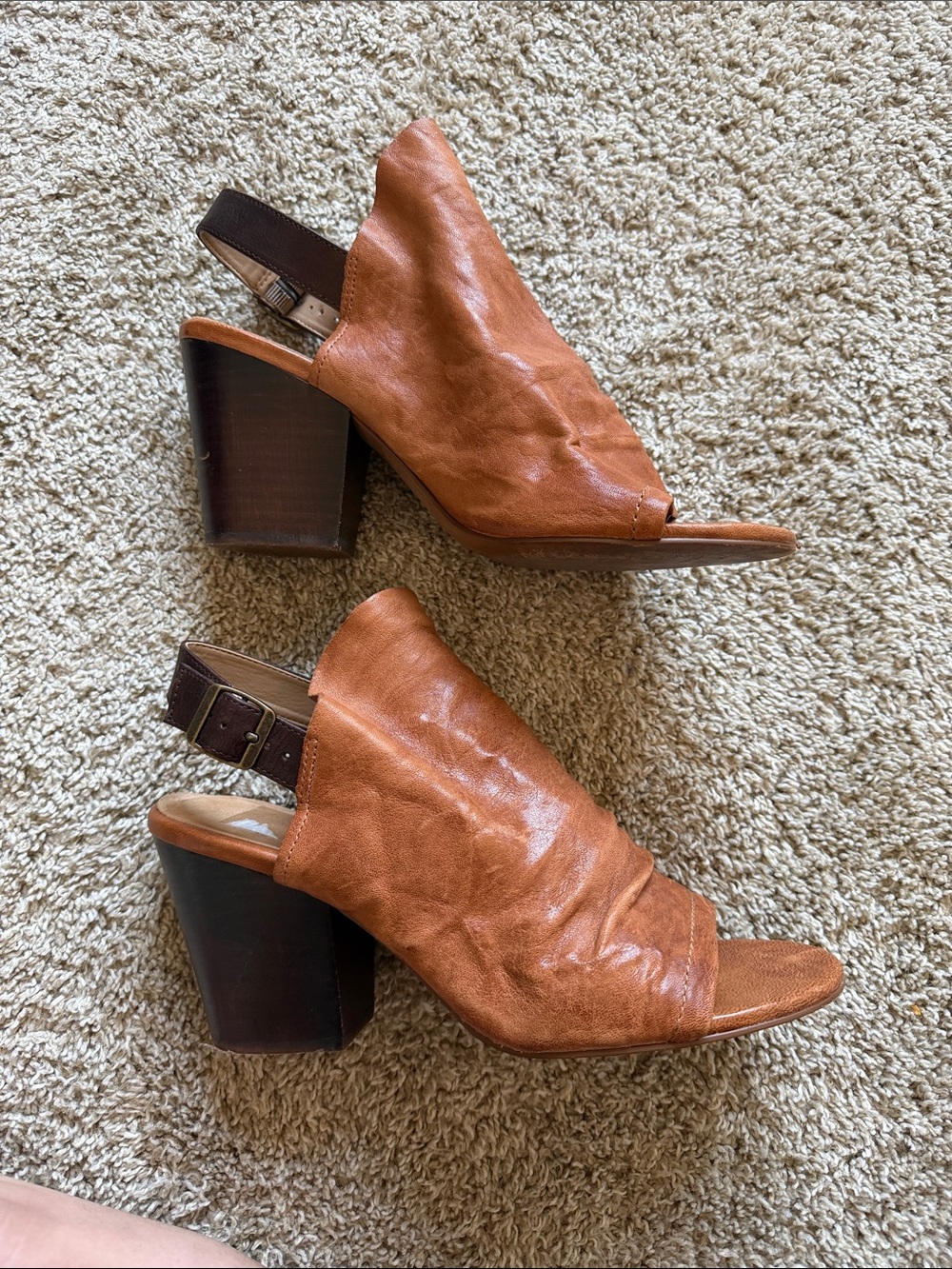 Isola  Open-Toe Brown Leather Slingback Heeled Sandals size 10